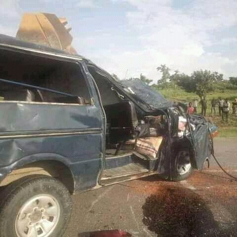 Accident in North Region leaves 5 persons dead.
